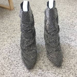 Vigo Fiore Rhinestone Booties